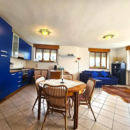 Stephanie - In The Heart Of Alps Above Varenna, Apartment Esino Lario